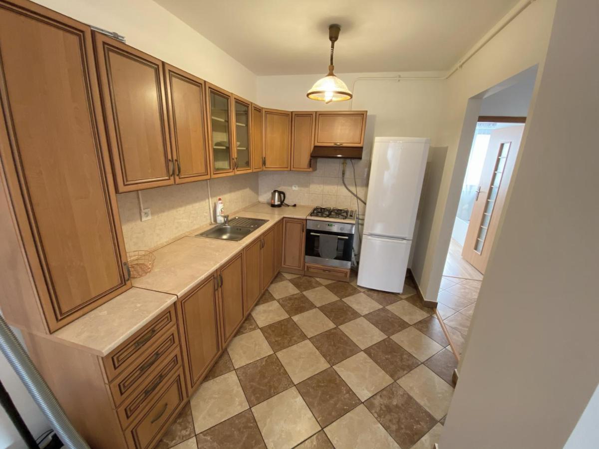 Easy Apartment